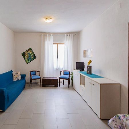 Casa Zara Apartment Ла Мадалена Екстериор снимка