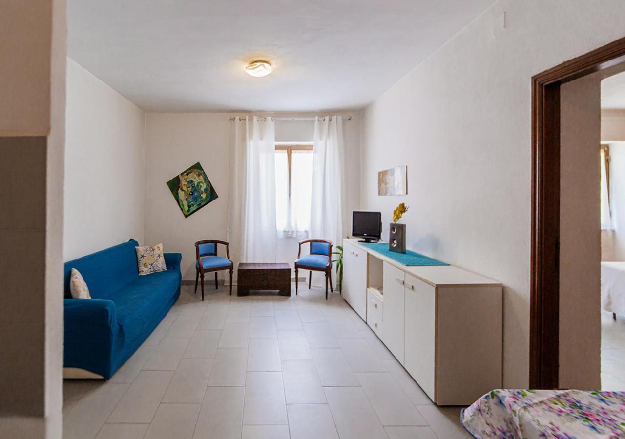 Casa Zara Apartment Ла Мадалена Екстериор снимка